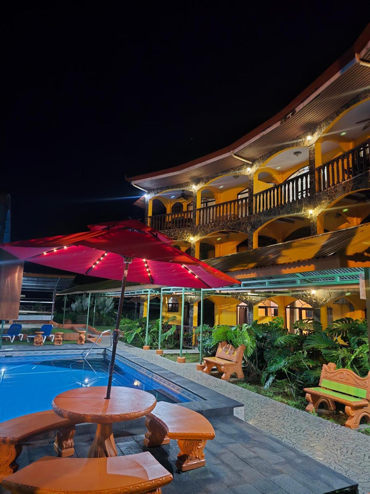 Apartahotel Playa Luna Uvita Zewnętrze zdjęcie