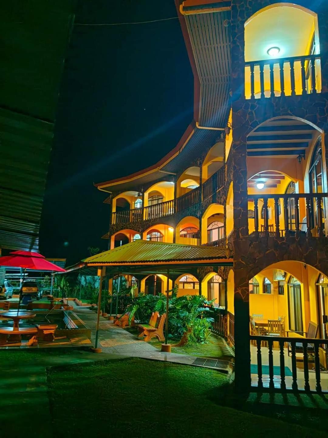 Apartahotel Playa Luna Uvita Zewnętrze zdjęcie